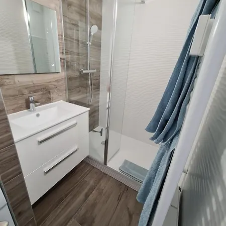 Vacances A Avec Piscine Apartment